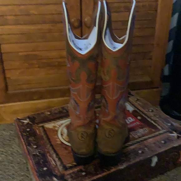 SOLD - Picture 8 of 13